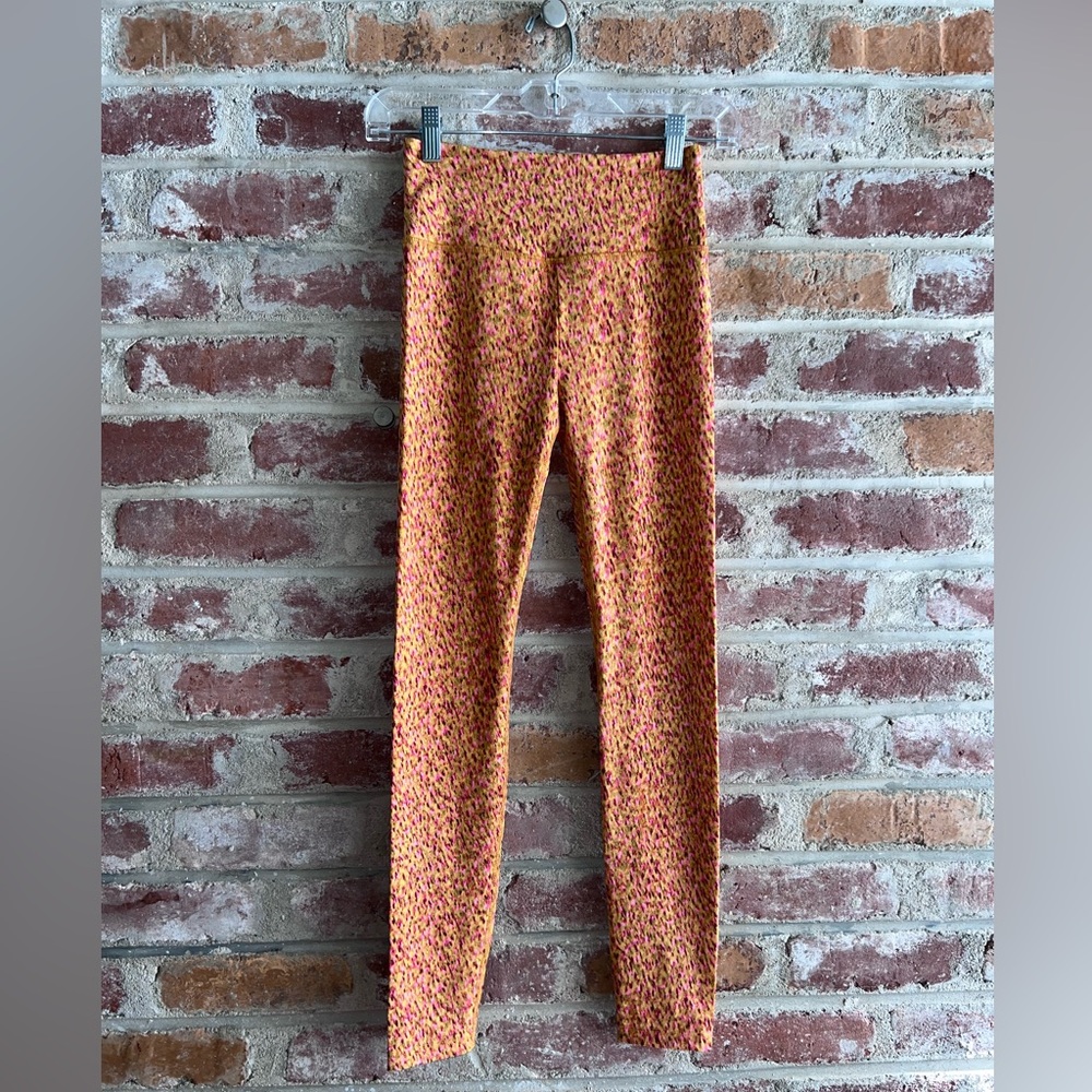 Lou & Grey leggings. Orange and pink. Like new. Size xs
